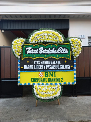 Papan Bunga Duka di Bangunjiwo