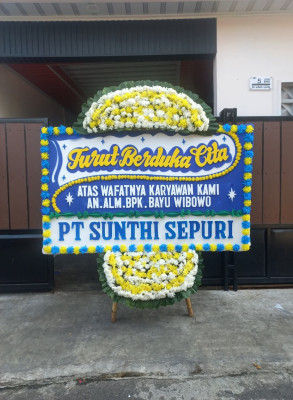 Papan Bunga Duka di Bangunjiwo
